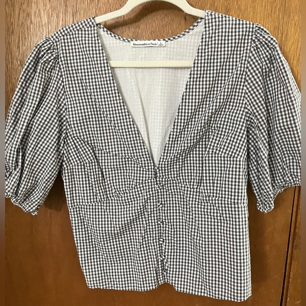Abercrombie & Fitch Puff Sleeve Top